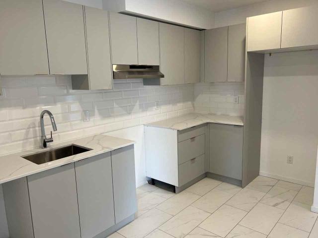Apartment for rent in St. Leonard's, Quebec