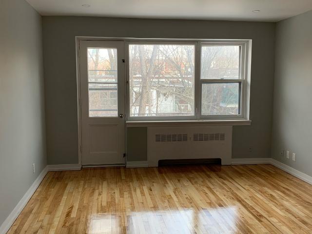 Apartment for rent in St. Leonard's, Quebec