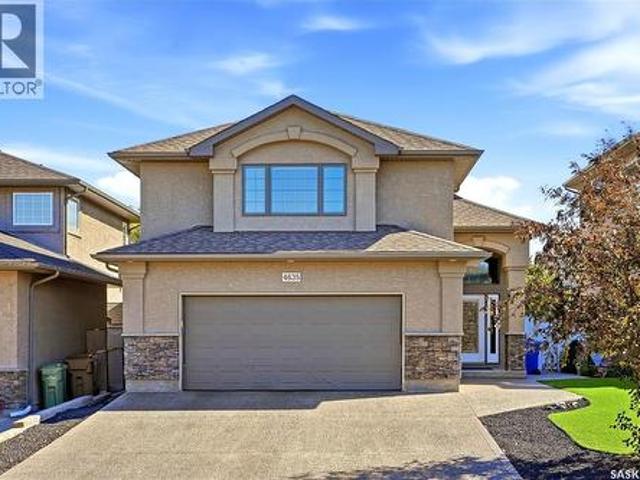 House for sale in Lakeridge, Regina
