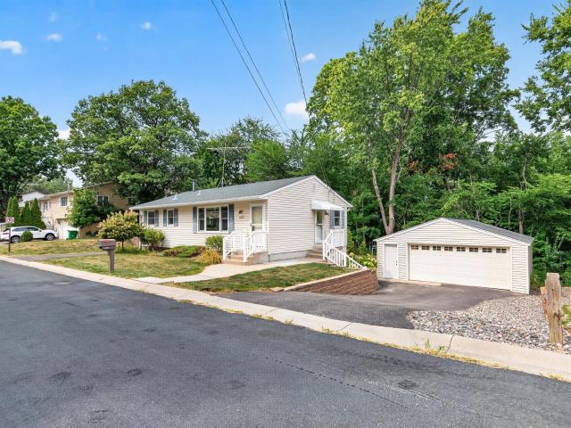 House for sale in Hennepin, Minnesota
