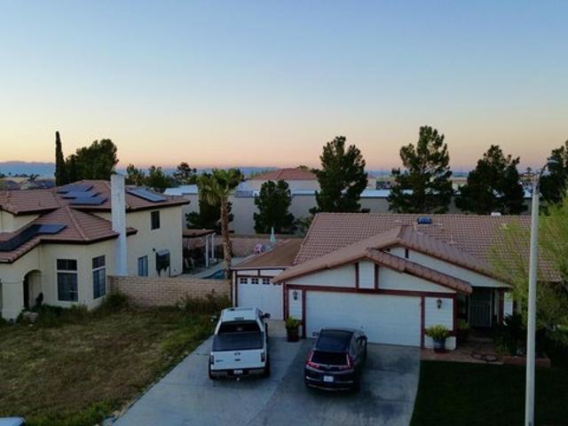 House for sale in Palmdale, California