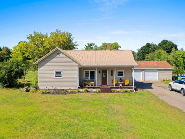 House for sale in Oconto Falls, Wisconsin
