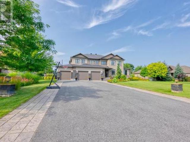 House for sale in Rideau-Jock, Ottawa
