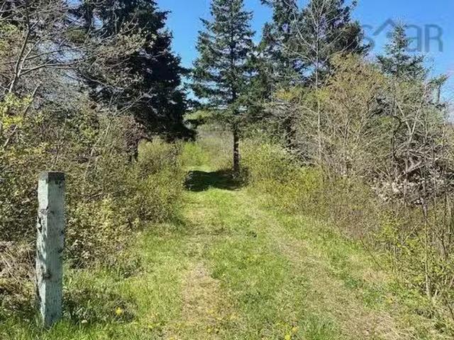 House for sale in St. Joseph Du Moine, Nova Scotia
