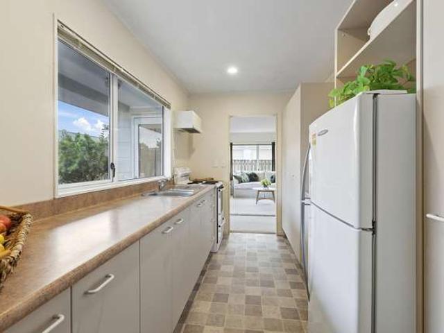 Apartment for sale in Papakaio, Wellington