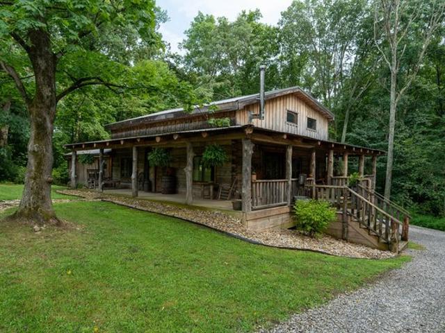 House for sale in Morgantown, Morgan County