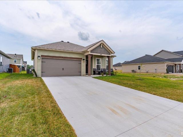 House for sale in Newburgh, Indiana