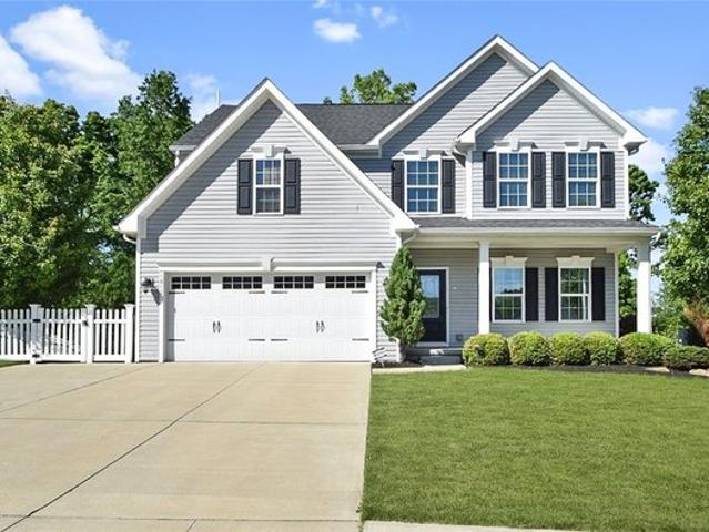 House for sale in Summit, Ohio