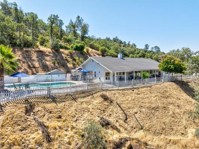 House for sale in Coarsegold