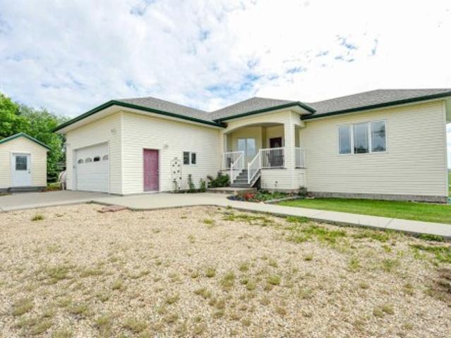 House for sale in Alberta
