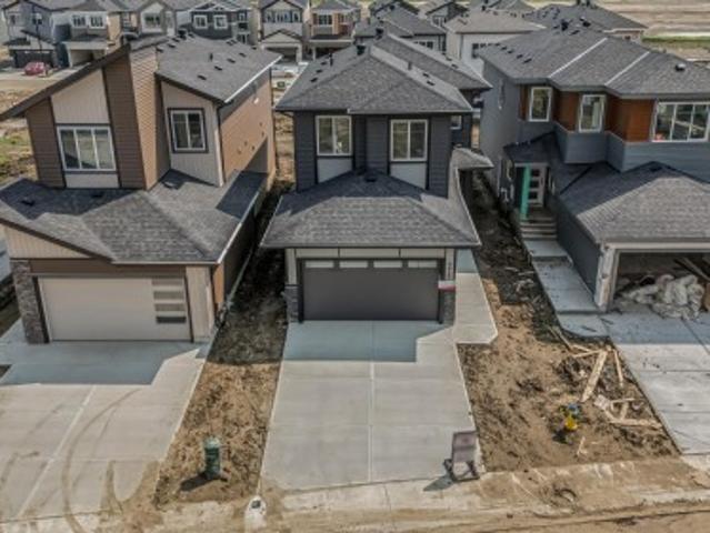 House for sale in Wedgewood, Alberta