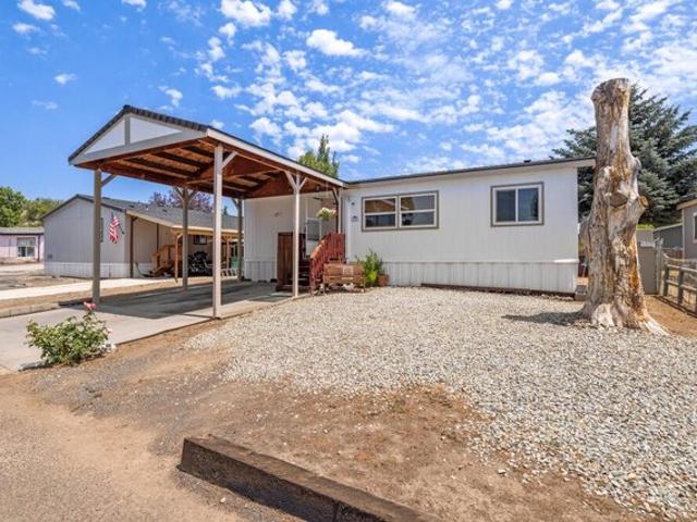 House for sale in Oregonia