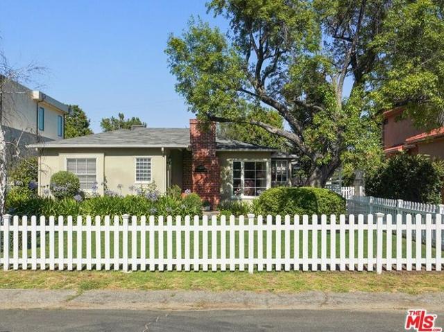 House for sale in Sherman Oaks Neighborhood Council District, Canoga Park