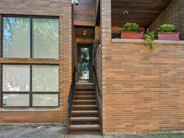 Condo for sale in Chicago Park, Illinois