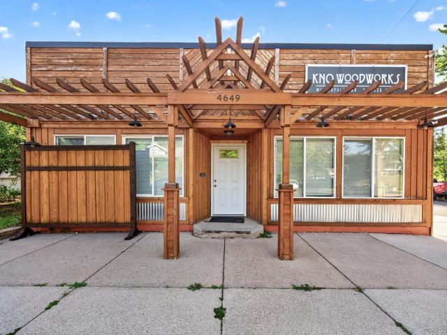 Commercial for sale in Hennepin, Minnesota