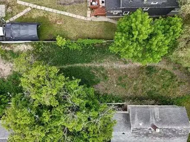 House for sale in East St. Paul, Manitoba