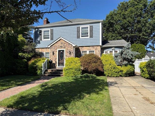 House for sale in Hempstead Gardens, West Hempstead
