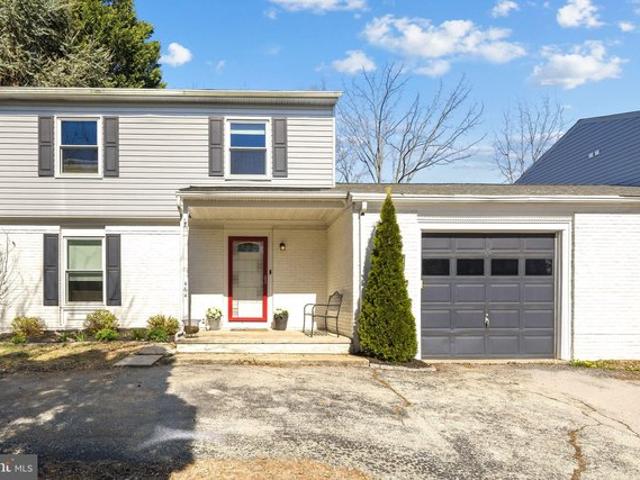 Townhouse for sale in Chester, Pennsylvania