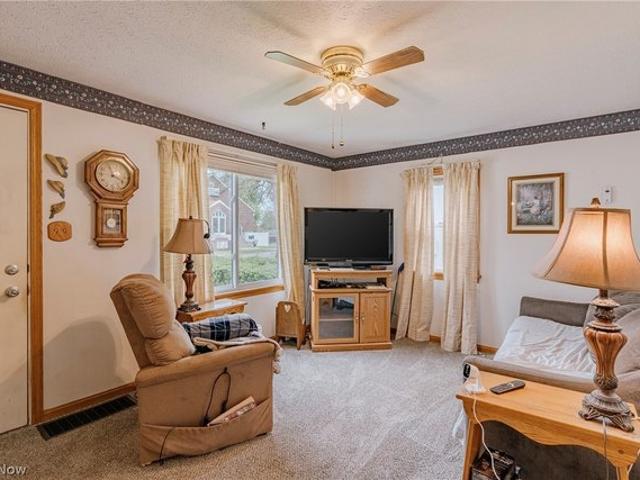 House for sale in Summit, Ohio