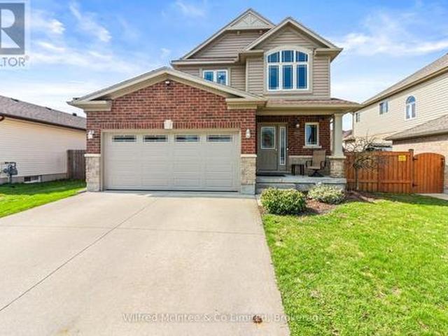 House for sale in Saugeen Shores, Ontario