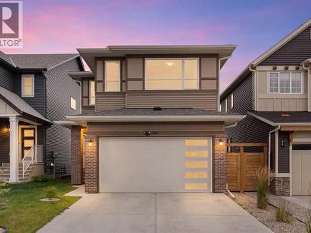 House for sale in Airdrie, Alberta
