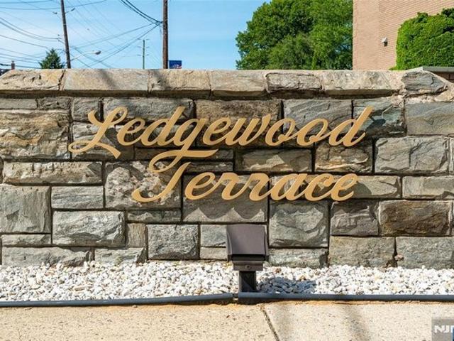 Condo for sale in Little Ferry, New Jersey