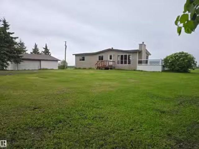 House for sale in Alberta