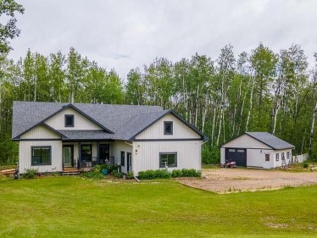 House for sale in Alberta