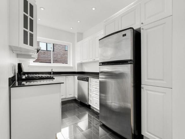 Apartment for rent in Côte-des-Neiges–Notre-Dame-de-Grâce, Montréal