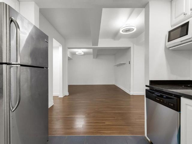 Apartment for rent in Côte-des-Neiges–Notre-Dame-de-Grâce, Montréal