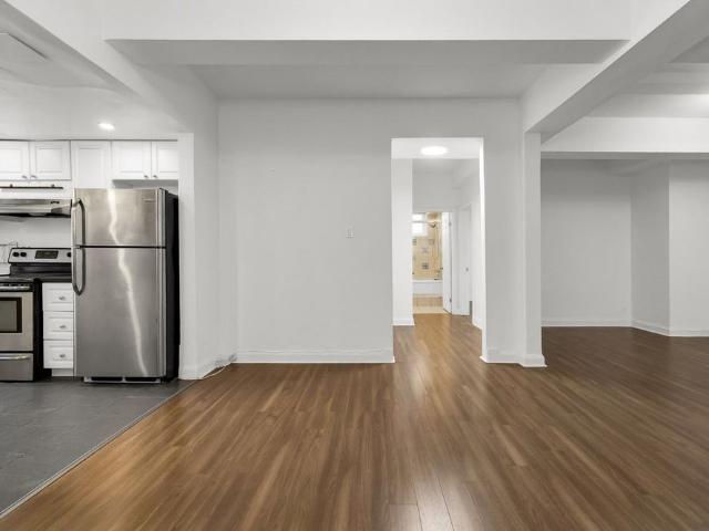 Apartment for rent in Côte-des-Neiges–Notre-Dame-de-Grâce, Montréal