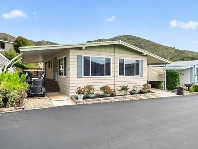 House for sale in Fallbrook, California