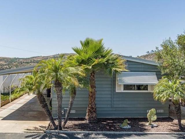 House for sale in Fallbrook, California
