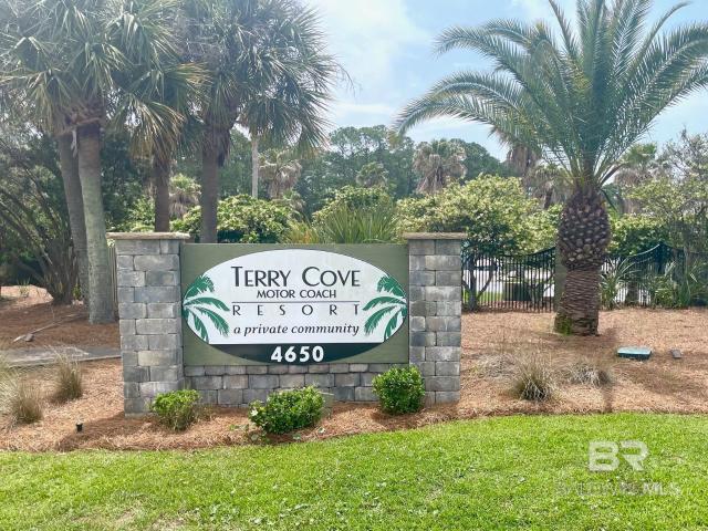 House for sale in Orange Beach, Alabama