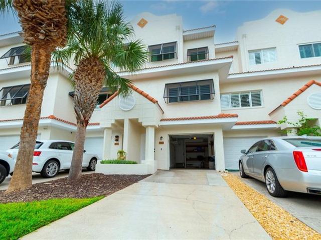 Townhouse for sale in Florida