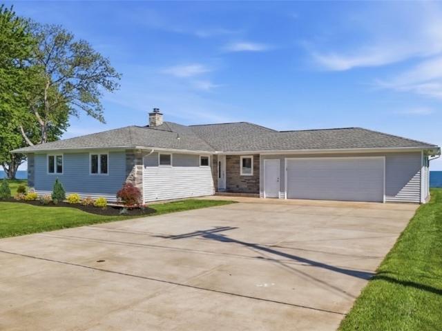 House for sale in Niagara, New York