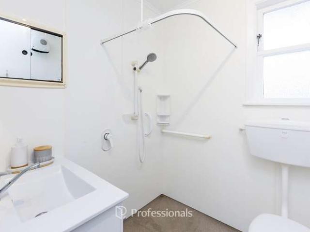 Apartment for sale in Pauatahanui, Wellington