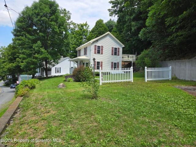House for sale in Hop Bottom, Pennsylvania