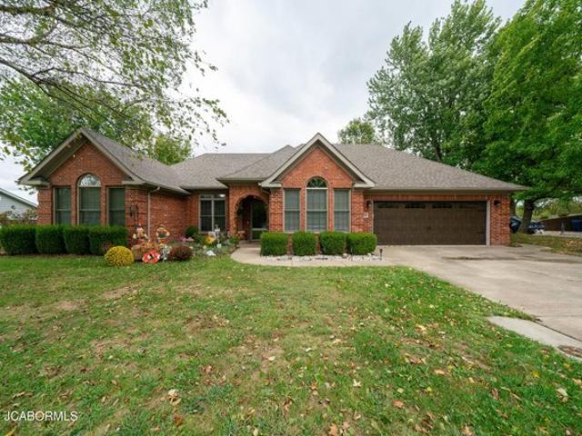 House for sale in Jefferson City, Cole County