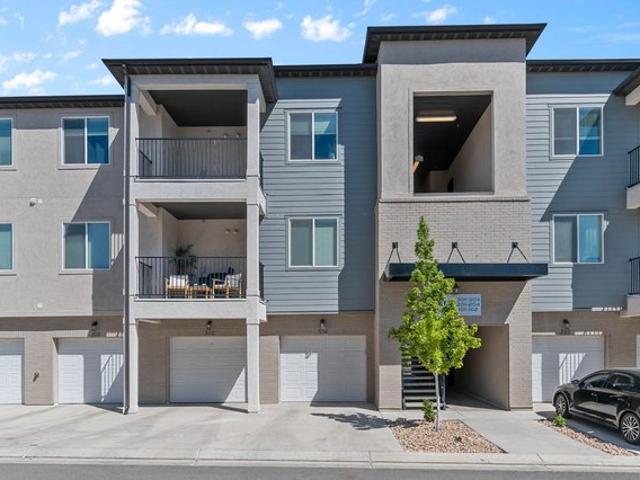 Condo for sale in Riverton, Utah