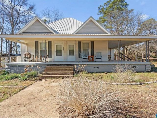 House for sale in Roanoke, Alabama