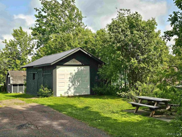 House for sale in Atlantic Mine