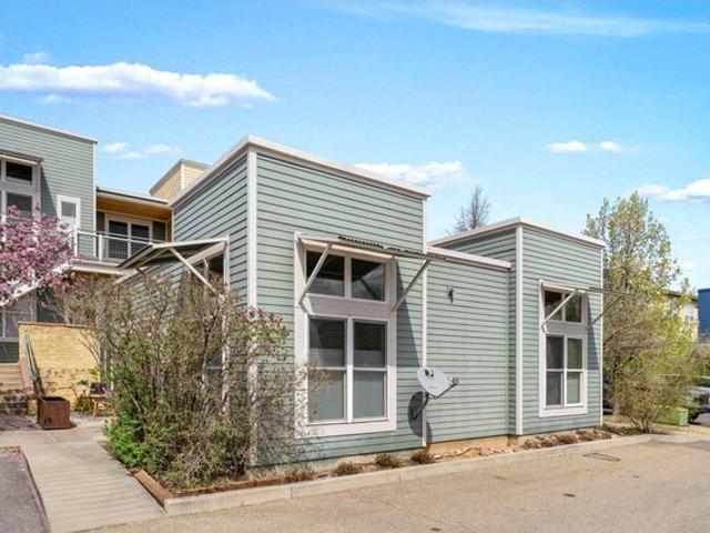 Condo for sale in Boulder, Colorado