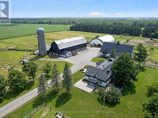 Farm for sale in Mississippi Mills, Ontario