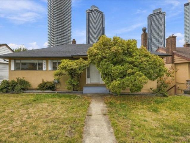 House for sale in Brentwood, Burnaby