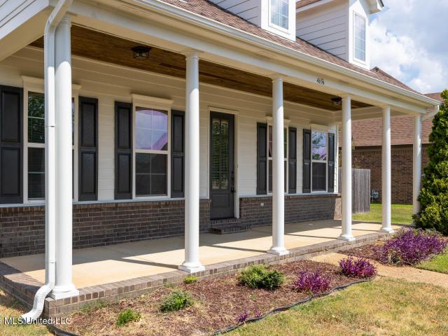 House for sale in Nesbit, Mississippi