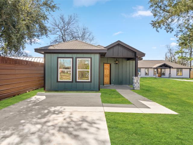 House for sale in Fresno, Fort Bend County