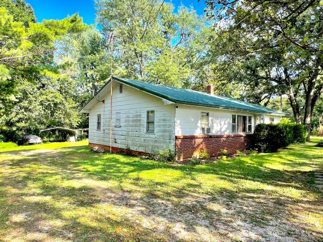House for sale in Barry, Missouri