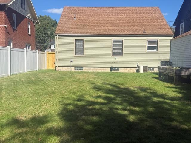House for sale in Brier Hill, Youngstown