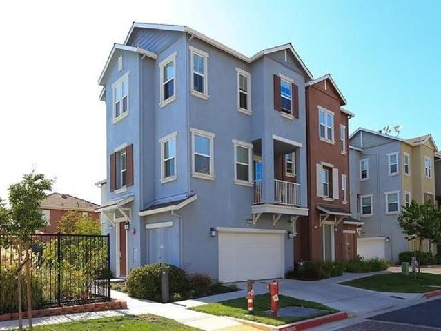 Townhouse for sale in Mountain View, California